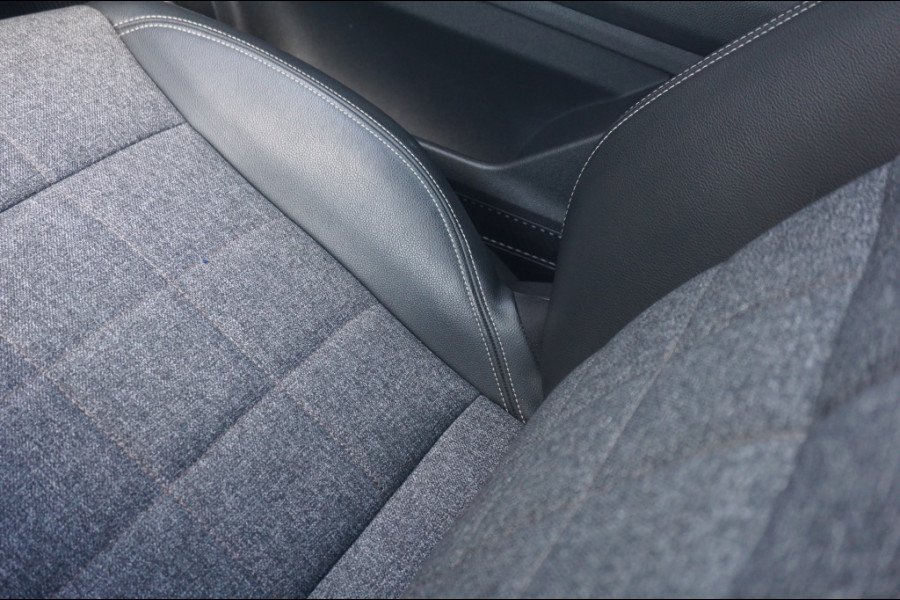 Renault Espace 200PK Hybrid techno 7p. AUTOMAAT | ADAPTIVE | 360CAMERA | LUXE!