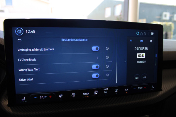 Ford Kuga 2.5 PHEV ST-Line | Winterpack | Head-Up | Navigatie | Led
