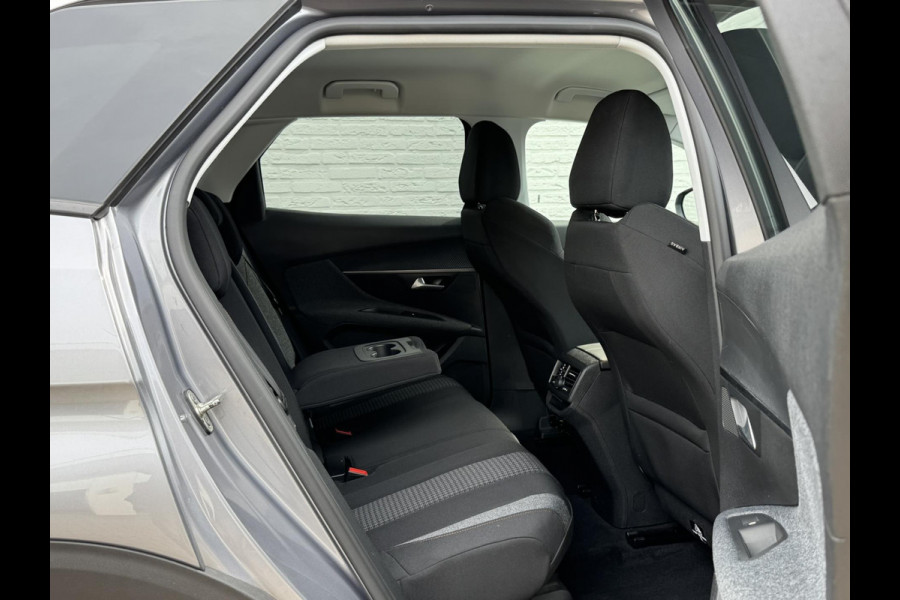 Peugeot 3008 1.2 PureTech Allure Carplay Cruise Pdc Clima Navigatie Goed onderhouden!