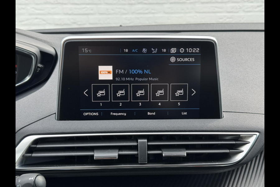 Peugeot 3008 1.2 PureTech Allure Carplay Cruise Pdc Clima Navigatie Goed onderhouden!