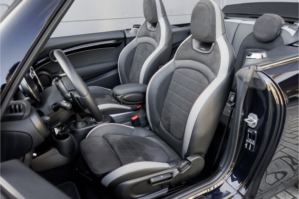 MINI Cabrio 2.0 John Cooper Works CarPlay ACC Adaptief Onderstel
