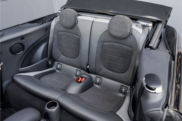 MINI Cabrio 2.0 John Cooper Works CarPlay ACC Adaptief Onderstel