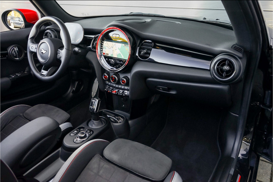 MINI Cabrio 2.0 John Cooper Works CarPlay ACC Adaptief Onderstel