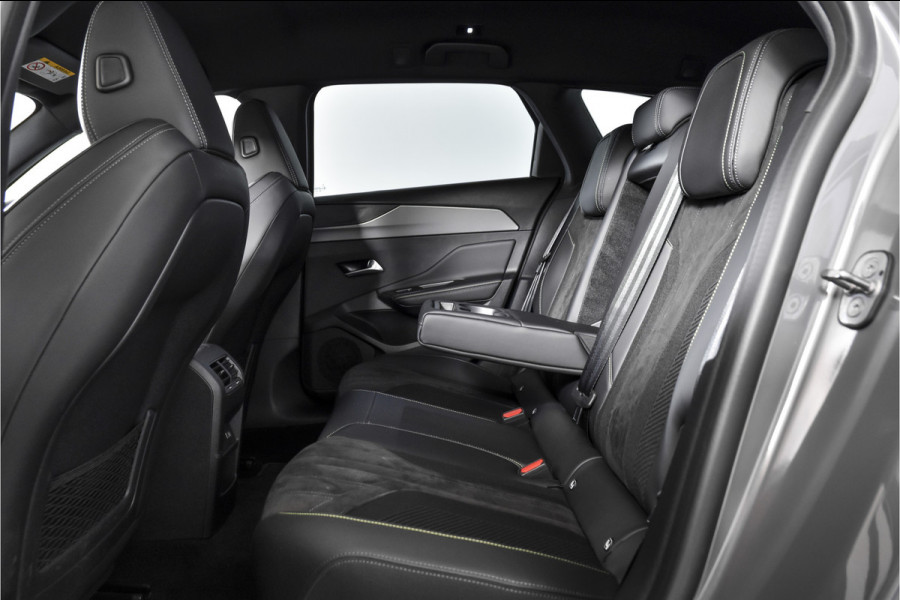 Peugeot 308 1.2 PureTech 130 PK GT - Automaat | Dig. Cockpit | Adapt. Cruise | Stoel+-Stuurverw. | PDC | Camera | NAV + App. Connect | ECC | LM 17" | 2519