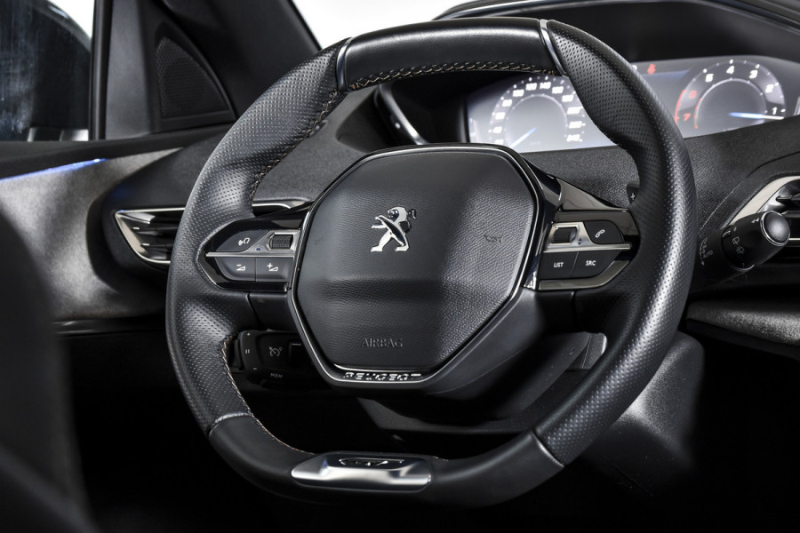 Peugeot 5008 1.2 PureTech 130 PK GT Black Pack - 7 Pers. - Automaat | Dig. Cockpit | Adapt. Cruise | Stoelverw. | PDC | Camera | NAV + App. Connect | ECC | Elek. Klep | LM 19" | 2159