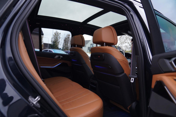 BMW X5 XDrive40i High Executive | Panorama | Harman/Kardon | 360 cam | HuD | 22 inch | Sfeerverlichting | Assisted Drive | ACC |