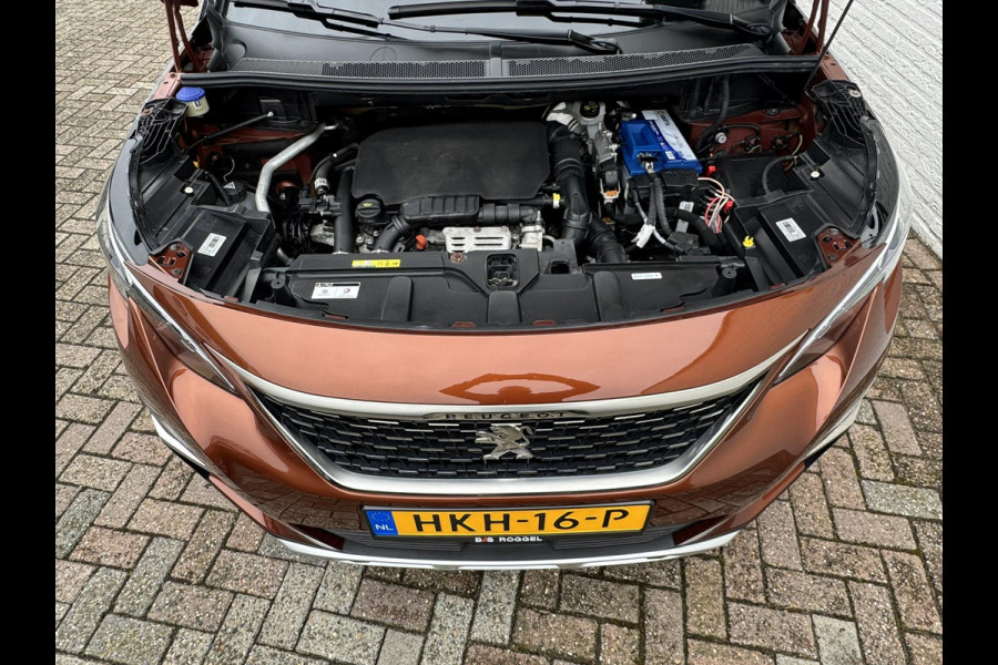 Peugeot 3008 1.2 PureTech GT Line Cruise control Climate control Apple / Android Achteruitrijcamera Dodehoekdetectie