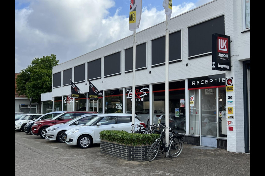 Peugeot 3008 1.2 PureTech GT Line Cruise control Climate control Apple / Android Achteruitrijcamera Dodehoekdetectie