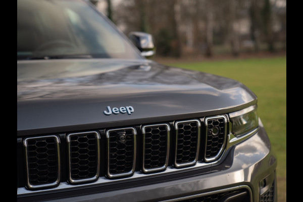 Jeep Grand Cherokee Overland 4XE 380pk PHEV | Nieuw | Full option! | Pano-dak | Stoelventilatie | Luchtvering | Night Vision