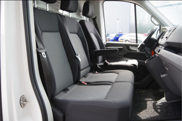 Volkswagen Crafter 50 2.0 TDI L4 177PK PICK-UP, 3.5T TREKGEW., DUBBEL LUCHT, CRUISE, AIRCO, BLUETOOTH, OPENLAADBAK, OPEN LAADBAK,