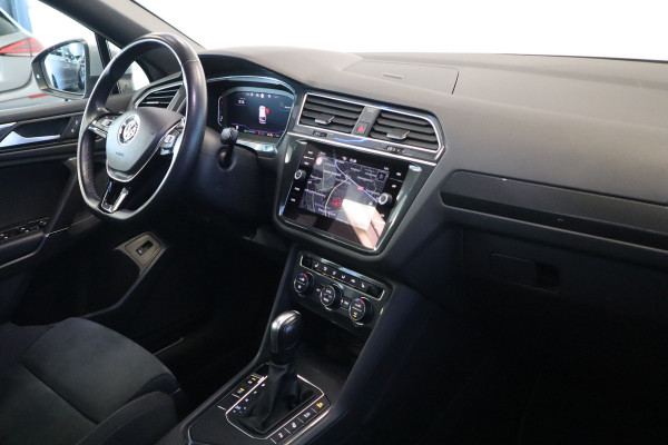 Volkswagen Tiguan Allspace 1.5 TSI Highline Business R 7-Persoons Panoramadak Navigatie Camera CruiseControl