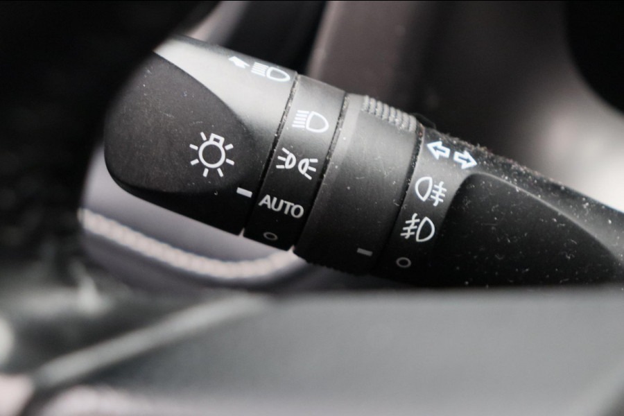 Toyota RAV4 2.5 Hybrid Dynamic *61.580 KM* Navigatie Camera Climate Control 1e Eigenaar