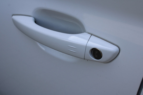 Opel Corsa 1.2 GS Line | Navigatie | Camera | Privacy Glass | Dealer ond.