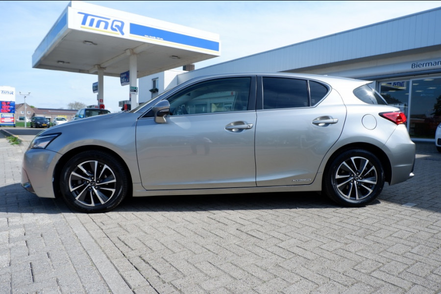 Lexus CT 200h Business Line Hybride Rijklaarprijs/12MND Bovag garantie!
