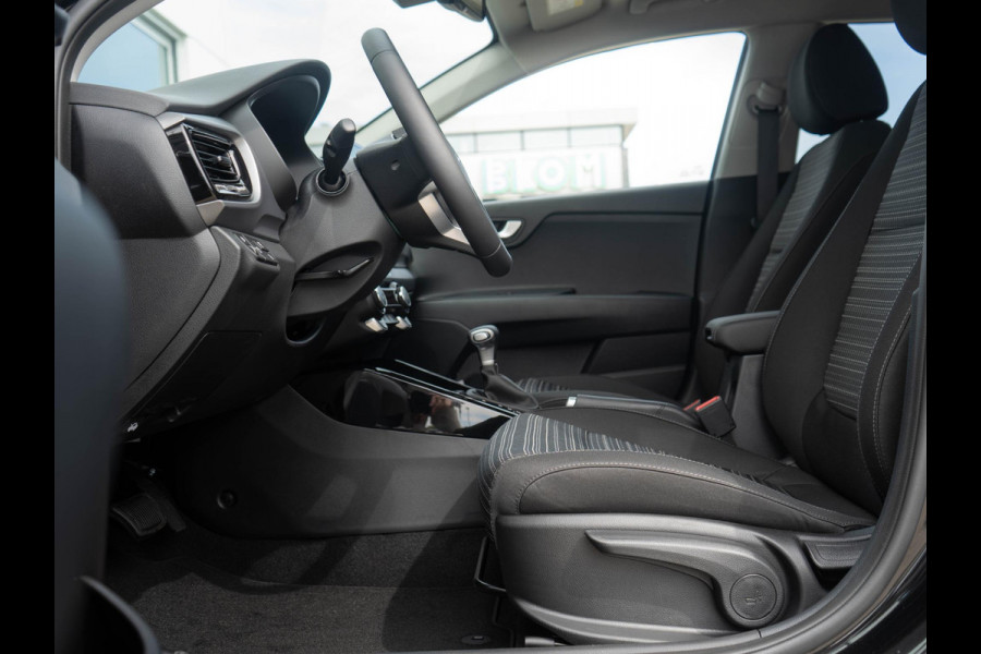 Kia Stonic 1.0 T-GDi MHEV DynamicPlusLine | Op voorraad | Automaat |  Stoel-/Stuurverwarming | LED | Navigatie | Climate Control | PDC |