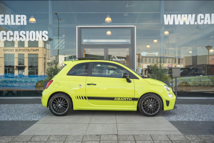 Abarth 595 1.4 T-Jet Competizione / Akrapovic / Panorama / Carplay / Brembo