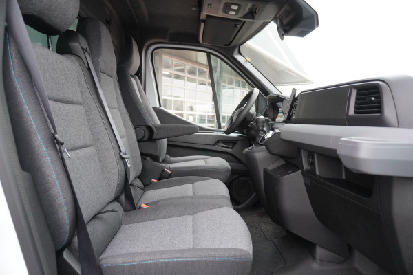 Renault Master Bakwagen T35 2.0 dCi 170PK met laadklep Nr. V163 | Airco | Cruise | Parkeersensoren achter | Apple CP-Android auto