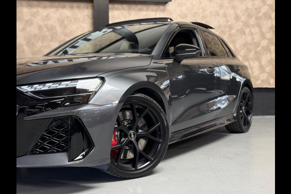 Audi RS3 Sportback 2.5 TFSI RS 3 quattro | Facelift | Pano | SONOS | Keyless | HUD | ACC | RS-Zetels