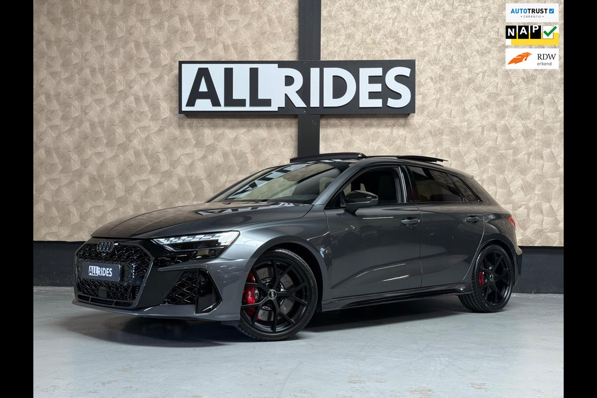 Audi RS3 Sportback 2.5 TFSI RS 3 quattro | Facelift | Pano | SONOS | Keyless | HUD | ACC | RS-Zetels