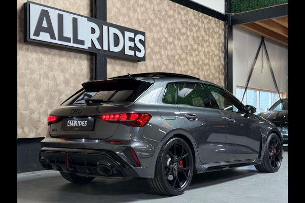 Audi RS3 Sportback 2.5 TFSI RS 3 quattro | Facelift | Pano | SONOS | Keyless | HUD | ACC | RS-Zetels