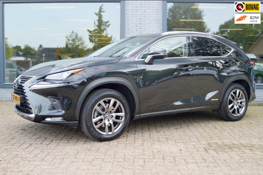 Lexus NX 300h AWD Luxury Line | Hybrid | Automaat | Trekhaak | Leder | El. bedienbare voorstoel