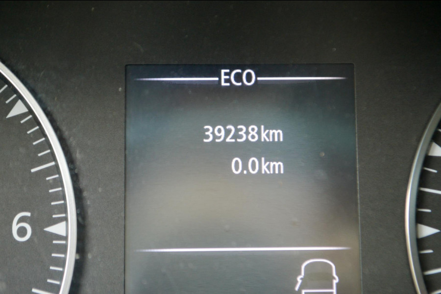 Renault Master T35 2.3 dCi 135 L2H2 RED HAAK|CRUISE|CAMERA|LAT-OM-LAT|VLAKKE VLOER