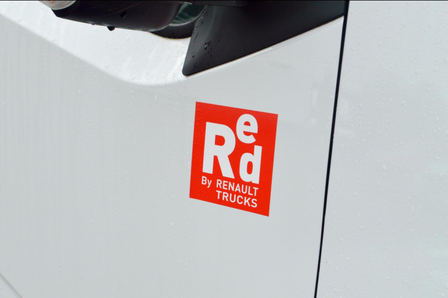 Renault Master T35 2.3 dCi 135 L2H2 RED HAAK|CRUISE|CAMERA|LAT-OM-LAT|VLAKKE VLOER