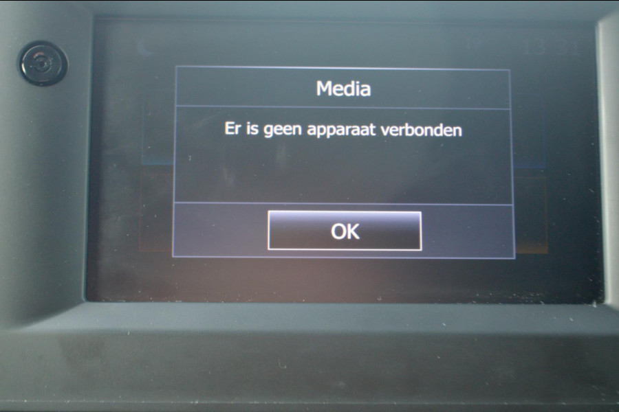 Renault Master T35 2.3 dCi 135 L2H2 RED HAAK|CRUISE|CAMERA|LAT-OM-LAT|VLAKKE VLOER