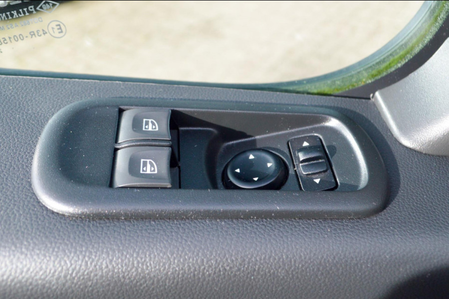 Renault Master T35 2.3 dCi 135 L2H2 RED HAAK|CRUISE|CAMERA|LAT-OM-LAT|VLAKKE VLOER