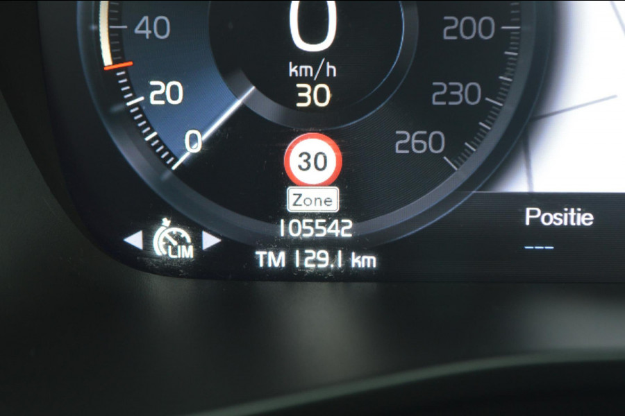 Volvo XC40 1.5 T5 Recharge Plug-in PHEV Facelift Ultimate Dark