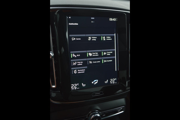 Volvo XC40 1.5 T5 Recharge Plug-in PHEV Facelift Ultimate Dark