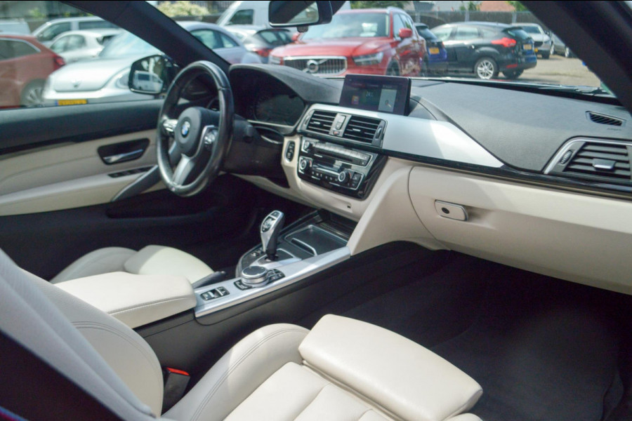BMW 4 Serie Cabrio 440i High Executive | M-pakket | Harman Kardon