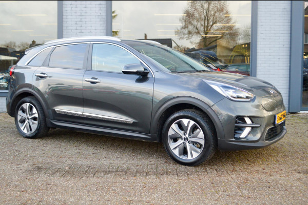 Kia e-Niro DynamicLine 64 kWh | Half leder | stoel en stuur verwarming