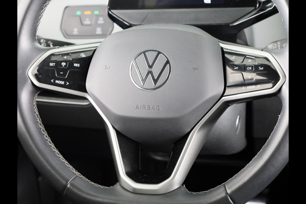 Volkswagen ID.3 Pro Edition 58 kWh 204 pk | Navigatie | Parkeersensoren (Park assist) | Achteruitrijcamera | Adaptieve cruise control | Stoelverwarming | LED koplampen |