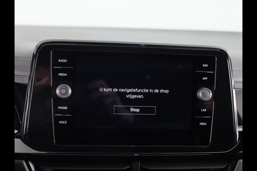 Volkswagen T-Roc 1.5 TSI R-Line 150 pk Automaat (DSG) | Verlengde garantie | Navigatie via App | Panoramadak | Parkeersensoren (Park assist) | Achteruitrijcamera | Black style pakket |