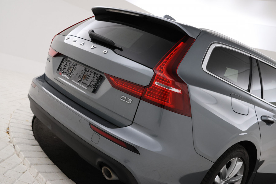 Volvo V60 2.0 D3 Airco, Cruise Control, LEER