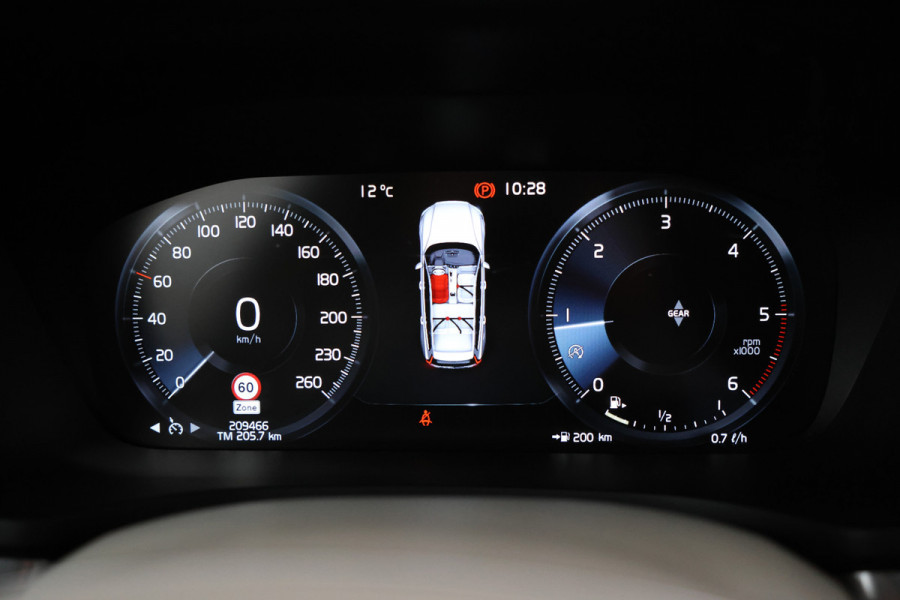 Volvo V60 2.0 D3 Airco, Cruise Control, LEER