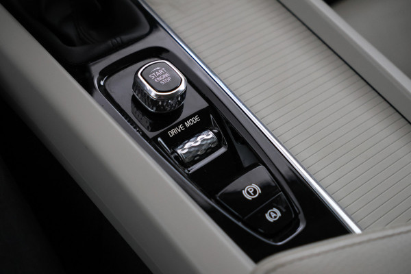 Volvo V60 2.0 D3 Airco, Cruise Control, LEER