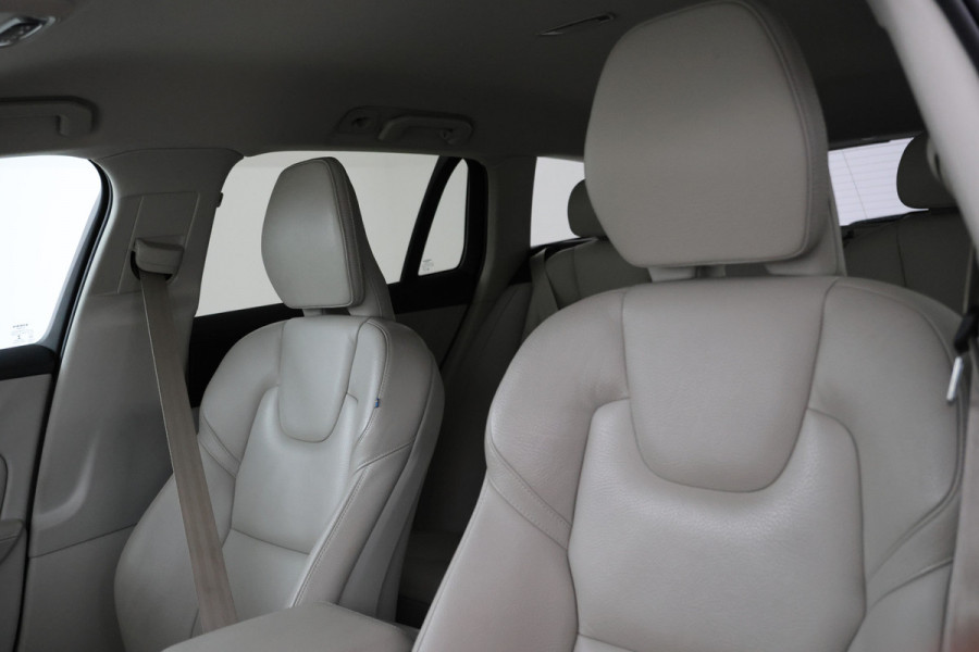 Volvo V60 2.0 D3 Airco, Cruise Control, LEER