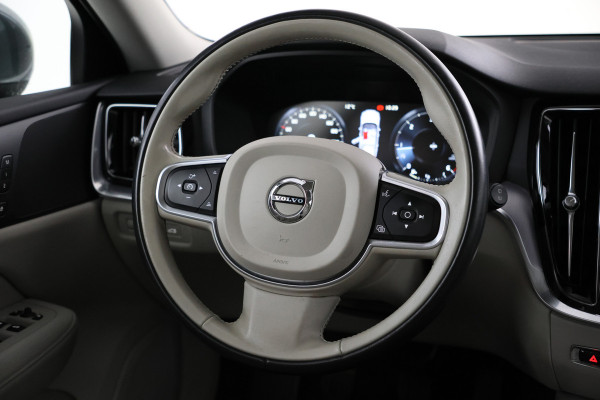 Volvo V60 2.0 D3 Airco, Cruise Control, LEER