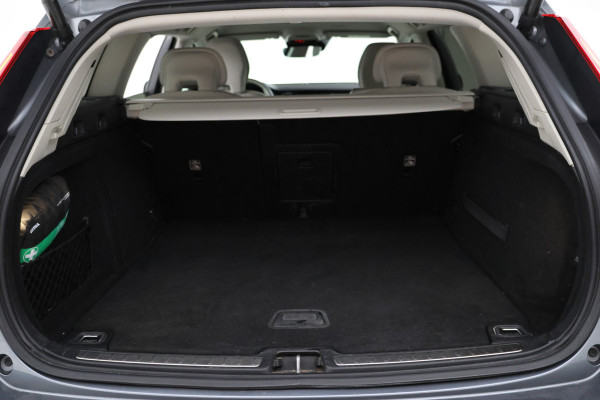 Volvo V60 2.0 D3 Airco, Cruise Control, LEER