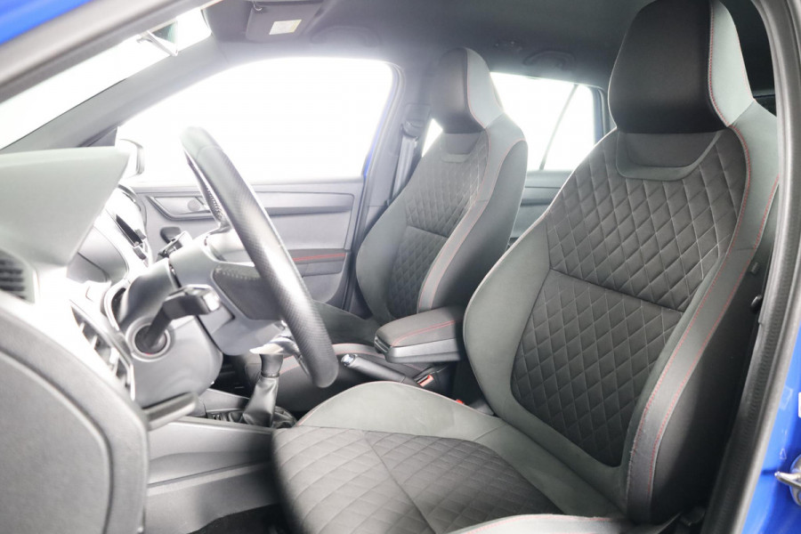 Škoda Fabia Combi 1.0 TSI Sport Business 95 pk | Navigatie via App | Parkeersensoren | Cruise control | Apple carplay/Android auto |