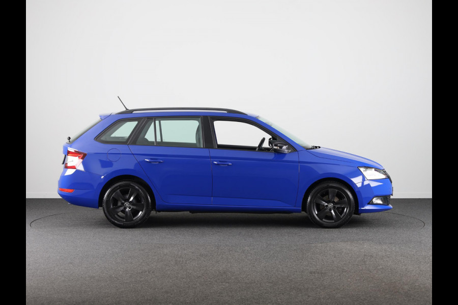 Škoda Fabia Combi 1.0 TSI Sport Business 95 pk | Navigatie via App | Parkeersensoren | Cruise control | Apple carplay/Android auto |