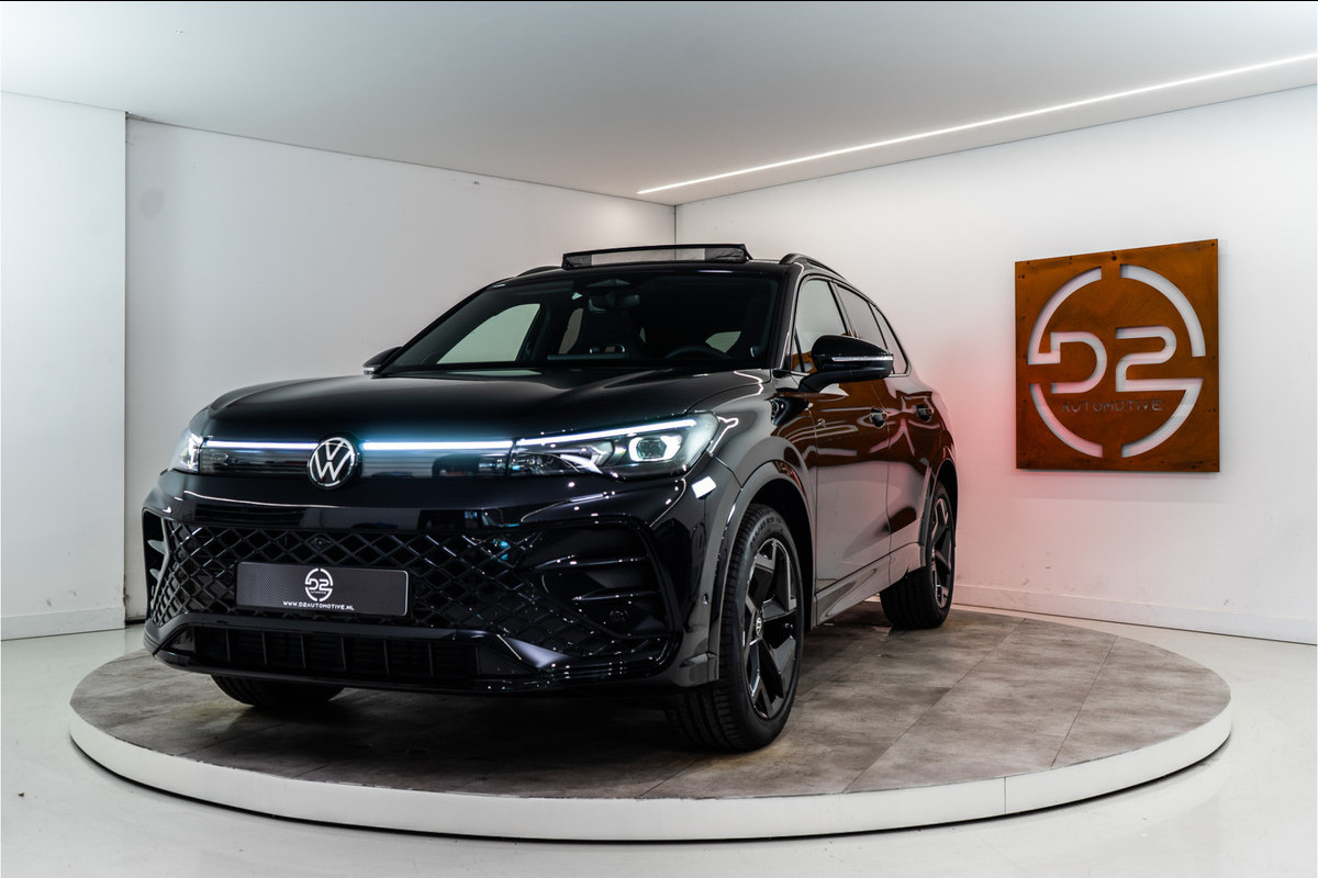 Volkswagen Tiguan 1.5 TSI 2x R-Line FACELIFT | NIEUW - PER DIRECT LEVERBAAR | VOL OPTIE! 5 JAAR FABRIEKSGARANTIE Volkswagen Tiguan 1.5 TSI 2x R-Line FACELIFT | NIEUW - PER DIRECT LEVERBAAR | VOL OPTIE! 5 JAAR FABRIEKSGARANTIE