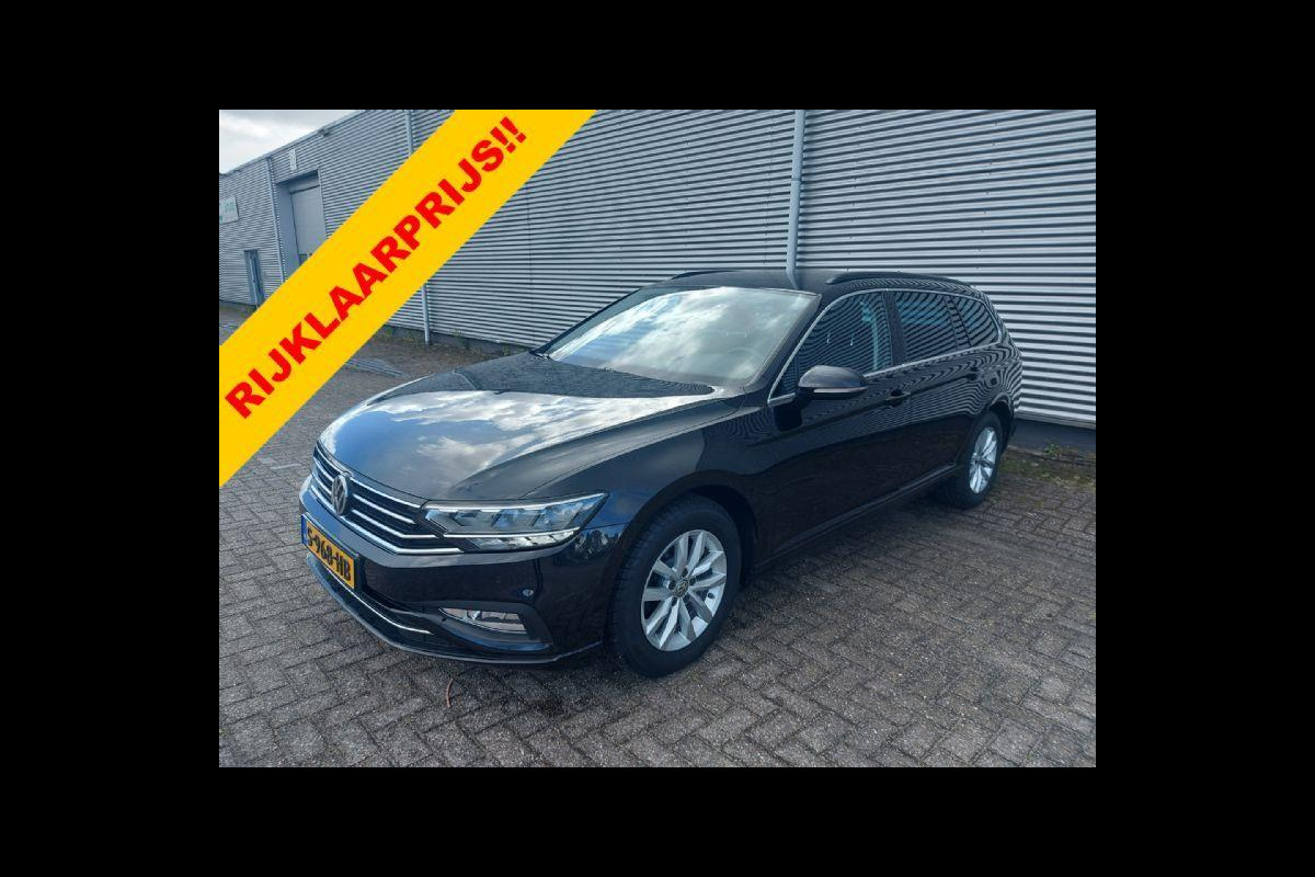 Volkswagen Passat Variant 1.5 TSI Comfort Business Automaat, airco,cruise,wegklapbare trekhaak,navigatie,parkeersensoren, Volkswagen Passat Variant 1.5 TSI Comfort Business Automaat, airco,cruise,wegklapbare trekhaak,navigatie,parkeersensoren,