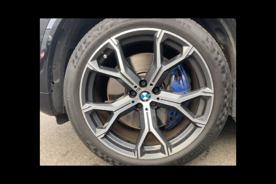 BMW X5 xDrive45e M-SPORT ** LED, NAVI+, BEIGE LEDER, PANORAMA, KEYLESS, HuD, 21-inch LMV, ** 1e EIG - UNFALLFREI ** ** INFORMEER OOK NAAR ONZE AANTREKKELIJKE FINANCIAL-LEASE TARIEVEN **