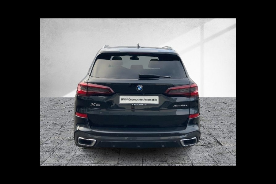 BMW X5 xDrive45e M-SPORT ** LED, NAVI+, BEIGE LEDER, PANORAMA, KEYLESS, HuD, 21-inch LMV, ** 1e EIG - UNFALLFREI ** ** INFORMEER OOK NAAR ONZE AANTREKKELIJKE FINANCIAL-LEASE TARIEVEN **
