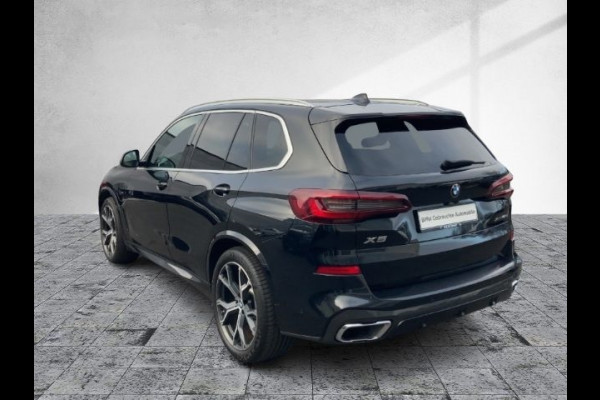 BMW X5 xDrive45e M-SPORT ** LED, NAVI+, BEIGE LEDER, PANORAMA, KEYLESS, HuD, 21-inch LMV, ** 1e EIG - UNFALLFREI ** ** INFORMEER OOK NAAR ONZE AANTREKKELIJKE FINANCIAL-LEASE TARIEVEN **
