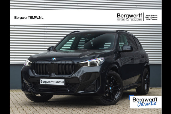BMW X1 sDrive18i M-Sport - Trekhaak - Memoryzetel - 19 inch - Shadow Line