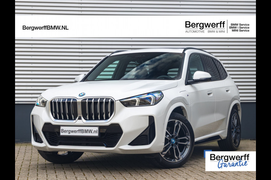 BMW X1 xDrive25e M-Sport - Pano - Trekhaak - Driving Ass Prof - Head-Up